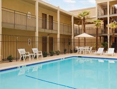 Motel Days By Wyndham 2*